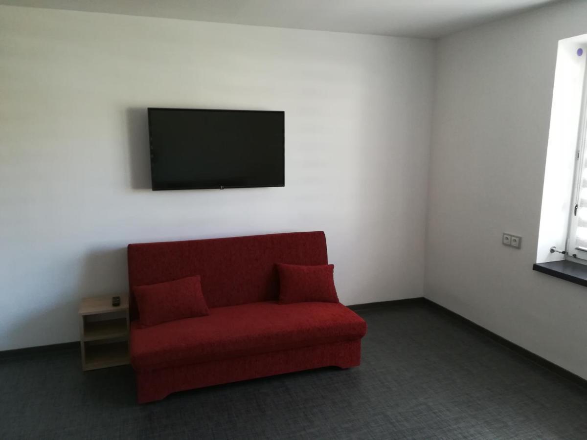 Penzion Sapara Velké Bílovice Extérieur photo